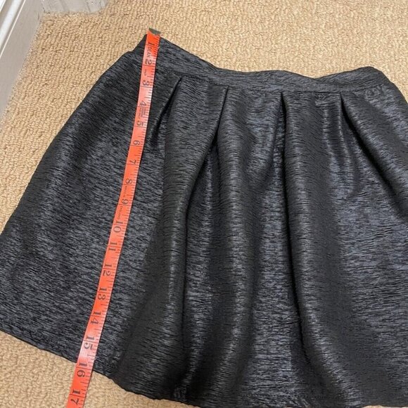 Vintage Crepe Textured Flouncy A-Line Mini Skirt Black – XS - Picture 8 of 8